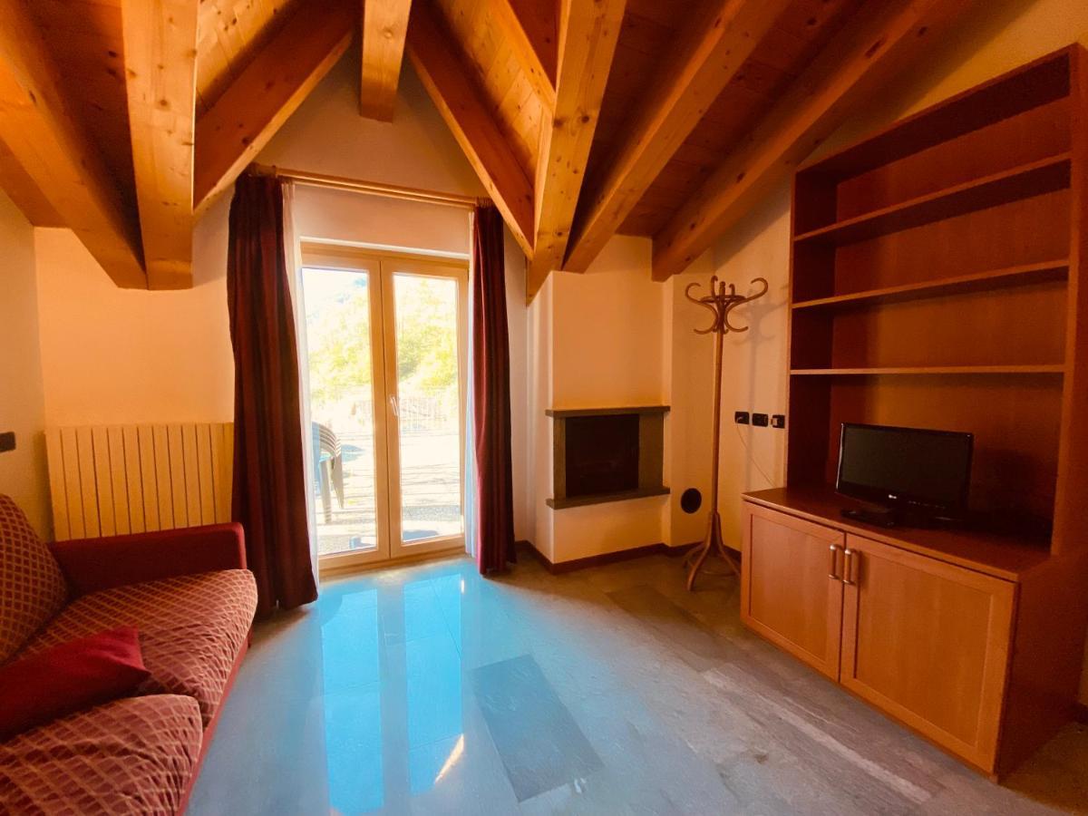 Residence Pizzo Scalino Киеза-ин-Вальмаленко Экстерьер фото