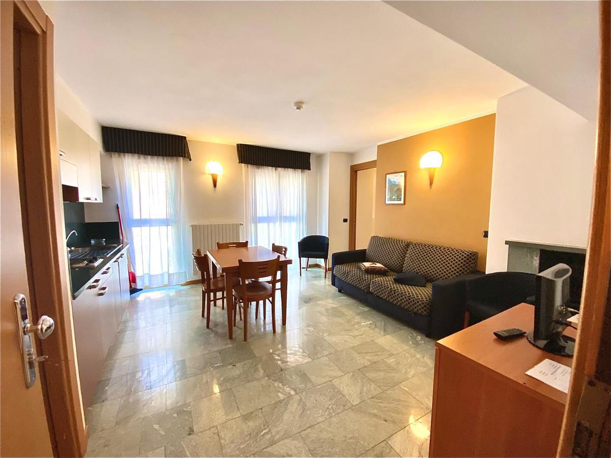 Residence Pizzo Scalino Киеза-ин-Вальмаленко Экстерьер фото