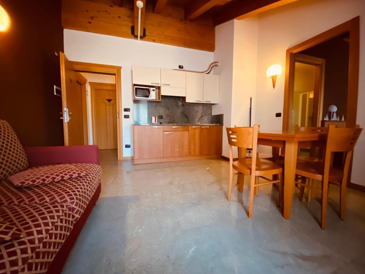 Residence Pizzo Scalino Киеза-ин-Вальмаленко Экстерьер фото
