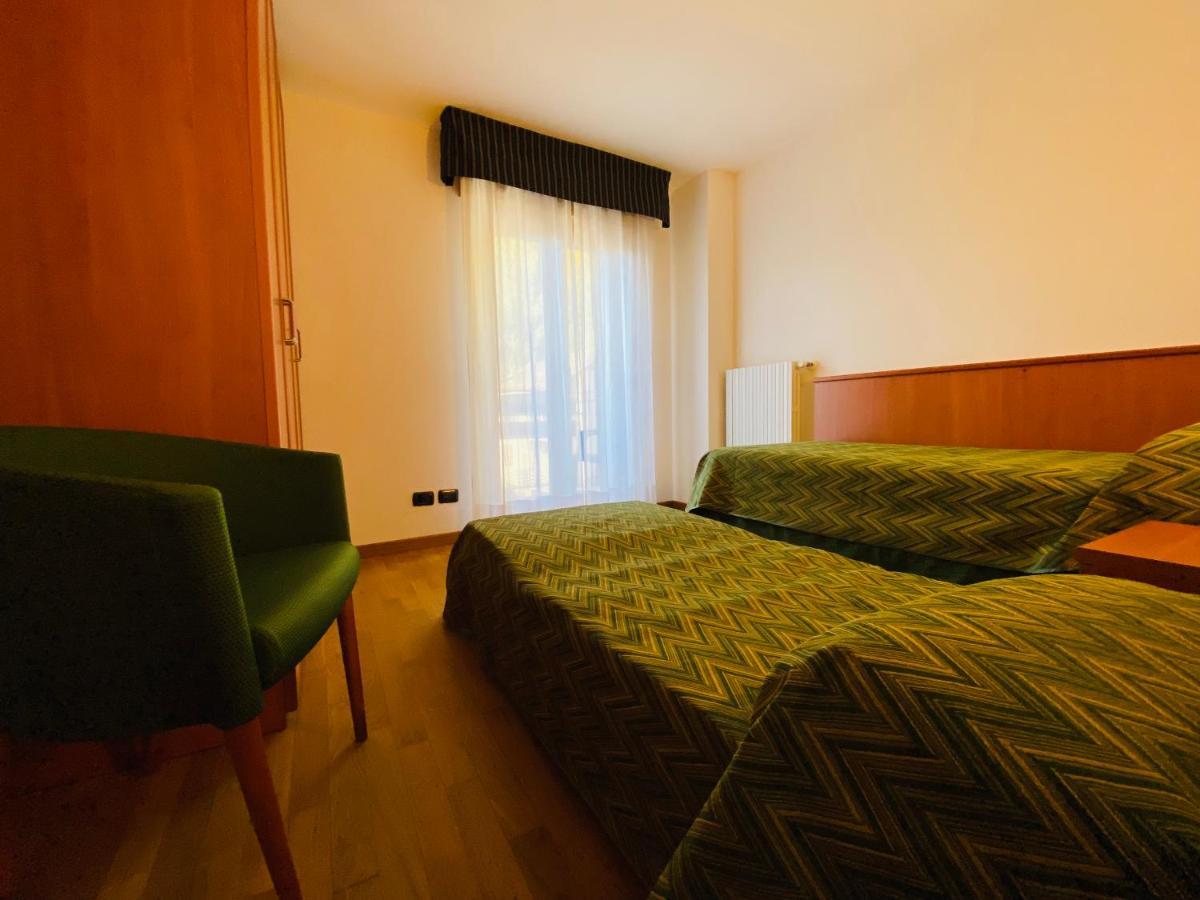 Residence Pizzo Scalino Киеза-ин-Вальмаленко Экстерьер фото