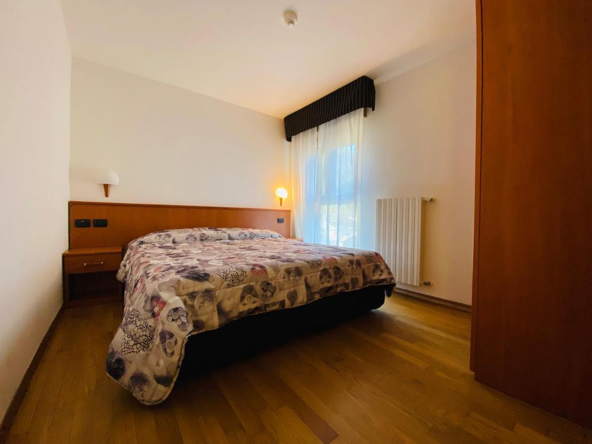 Residence Pizzo Scalino Киеза-ин-Вальмаленко Экстерьер фото