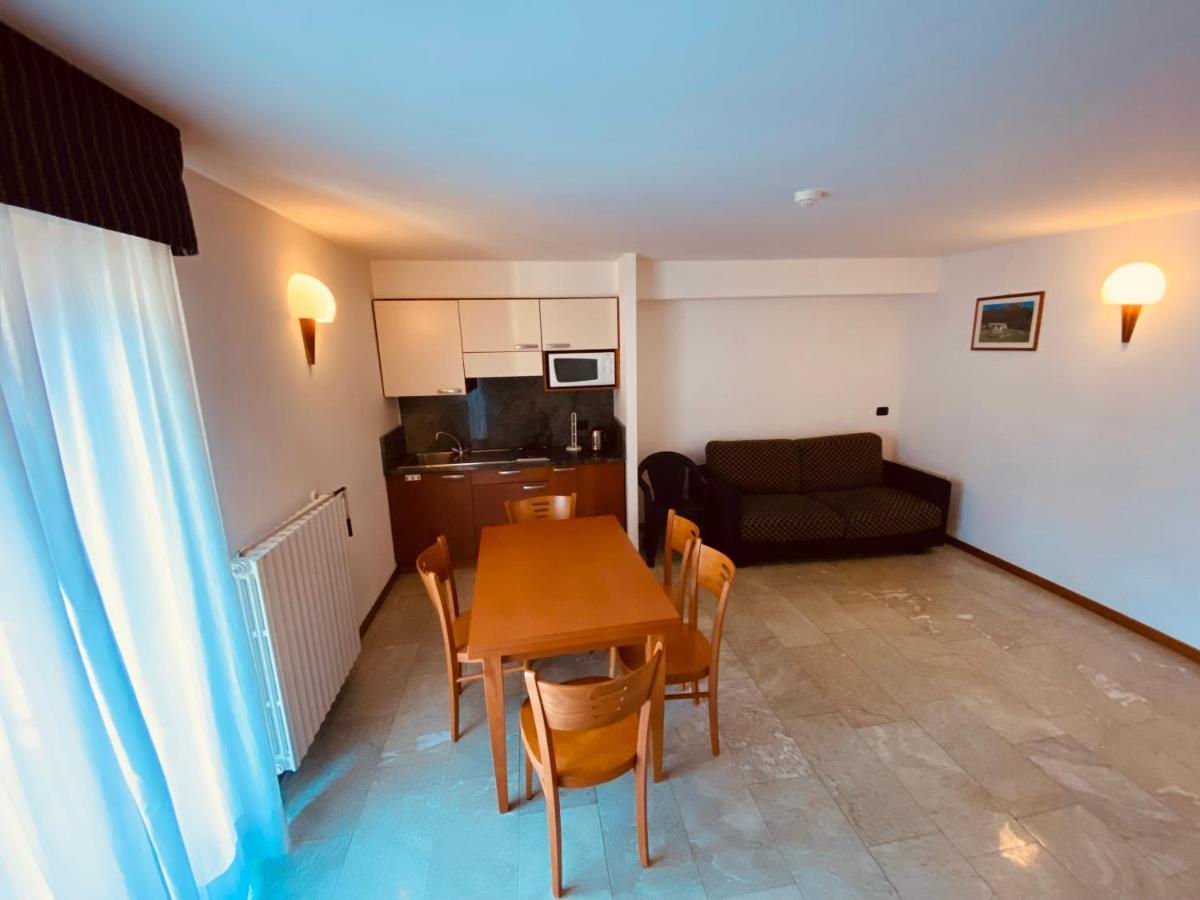 Residence Pizzo Scalino Киеза-ин-Вальмаленко Экстерьер фото